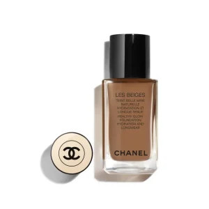 CHANEL Les Beiges Foundation Healthy Glow Foundation Hydration And Longwear - Fredrik & Louisa