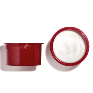 CHANEL N°1 De Chanel Red Camellia Cream - Refill Plumps – Smooths – Protects - Fredrik & Louisa