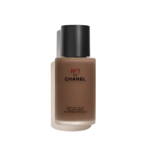 CHANEL N°1 De Chanel Revitalizing Foundation Illuminates - Moisturizes - Protects - Fredrik & Louisa