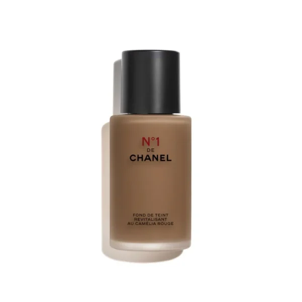 CHANEL N°1 De Chanel Revitalizing Foundation Illuminates - Moisturizes - Protects - Fredrik & Louisa