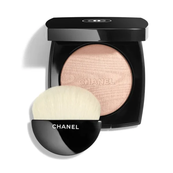 CHANEL Poudre LumiÈre Illuminating Powder - Fredrik & Louisa