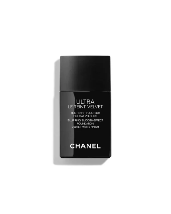 CHANEL Ultra Le Teint Velvet Blurring Smooth-effect Foundation. Velvet Matte Finish. - Fredrik & Louisa